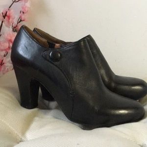 Miz Mooz black ankle booties